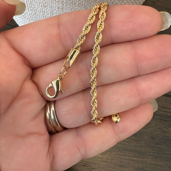 10” Elegant Gold Rope Chain Anklet - Picture 5 of 5